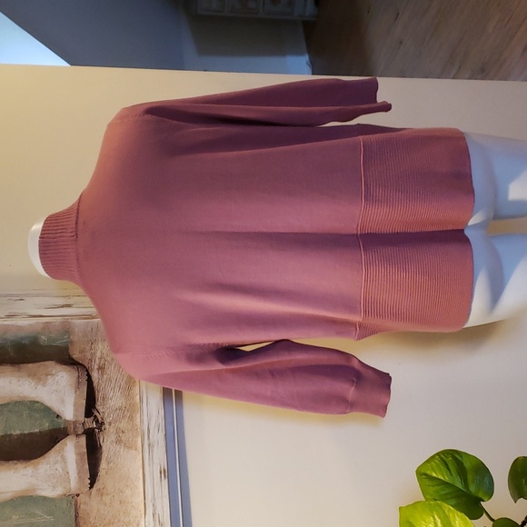 Premise Cardigan - Picture 7 of 8
